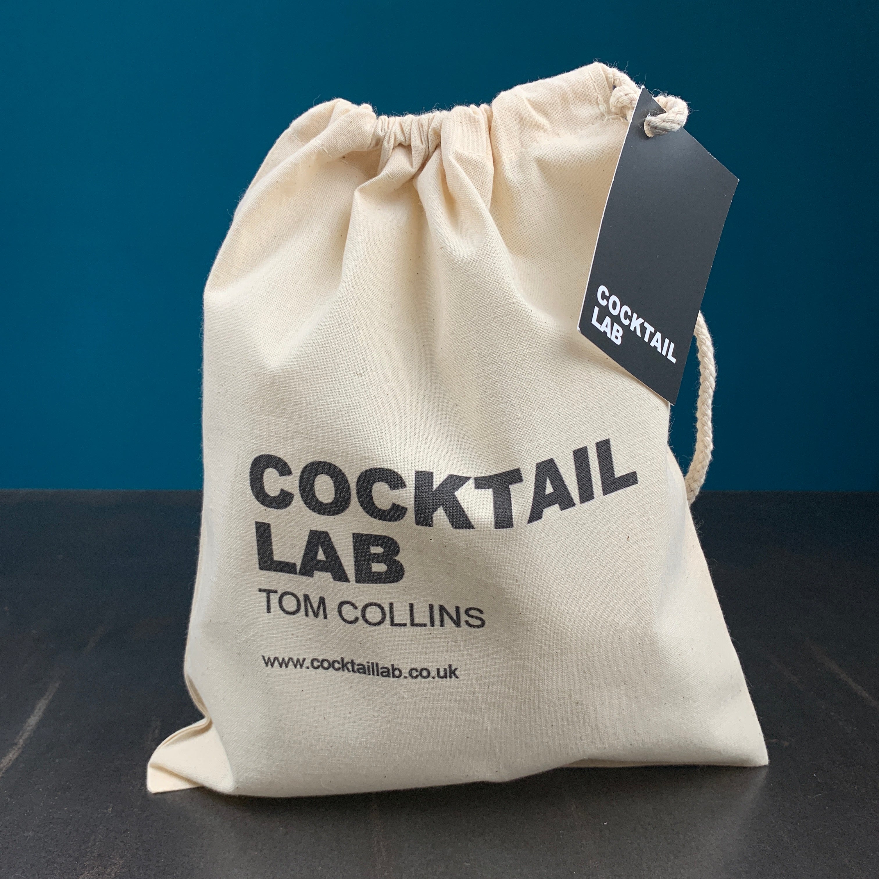 Tom Collins Cocktail Kit & Crisps Gift Bag